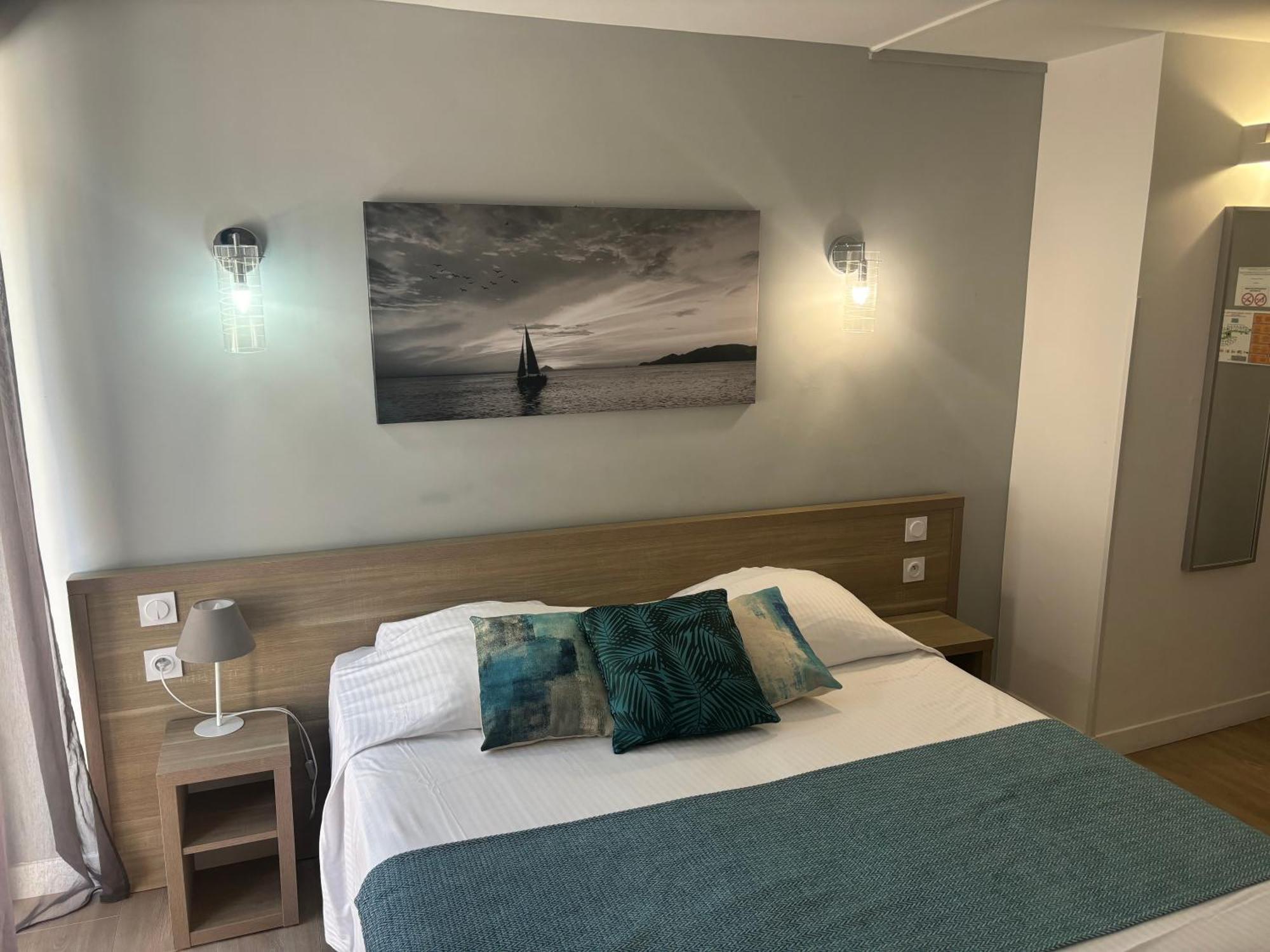 Hotel La Voile Bormes-les-Mimosas Zewnętrze zdjęcie